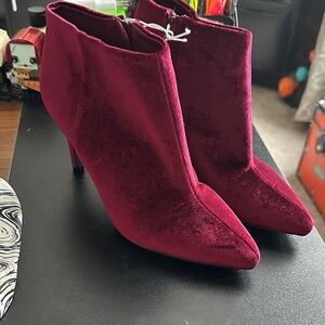 Old Navy Velvet Heeled Boots - Deep Red